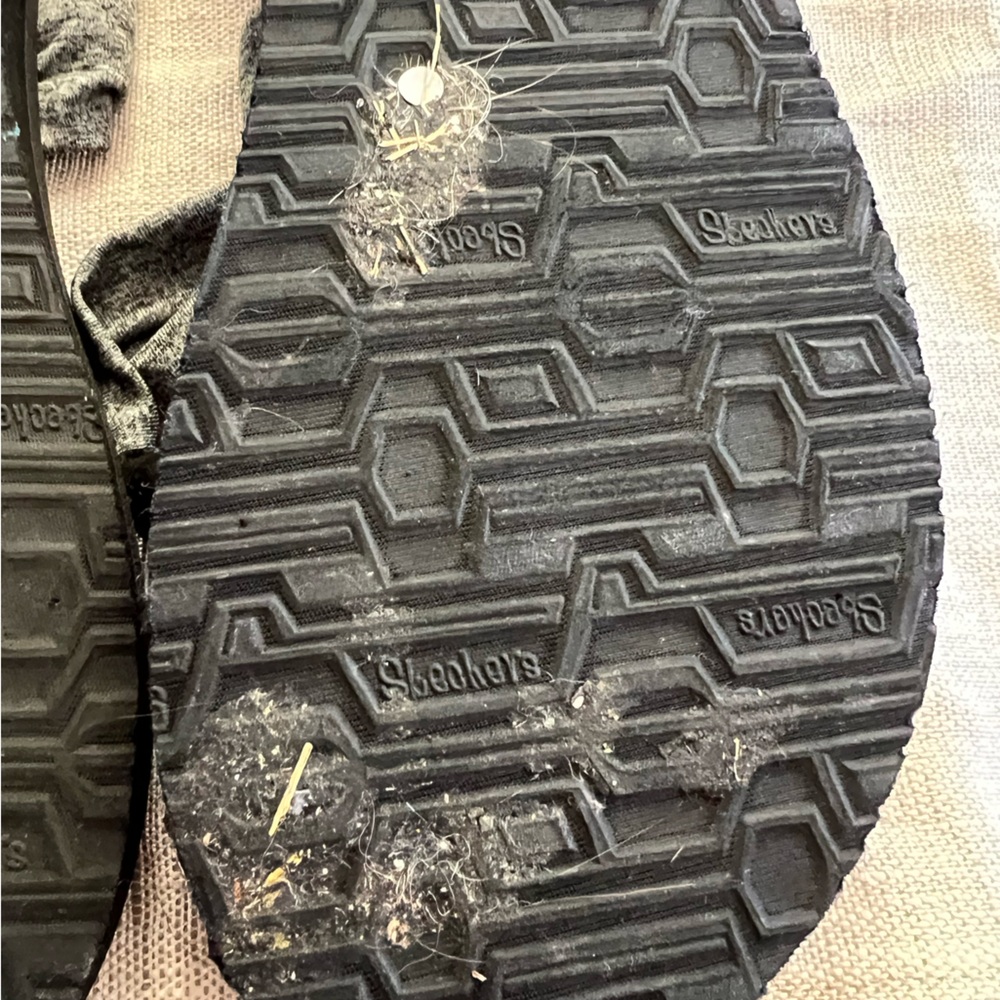 Sketchers Yoga Sandals - Size 8.5 - Picture 6 of 6